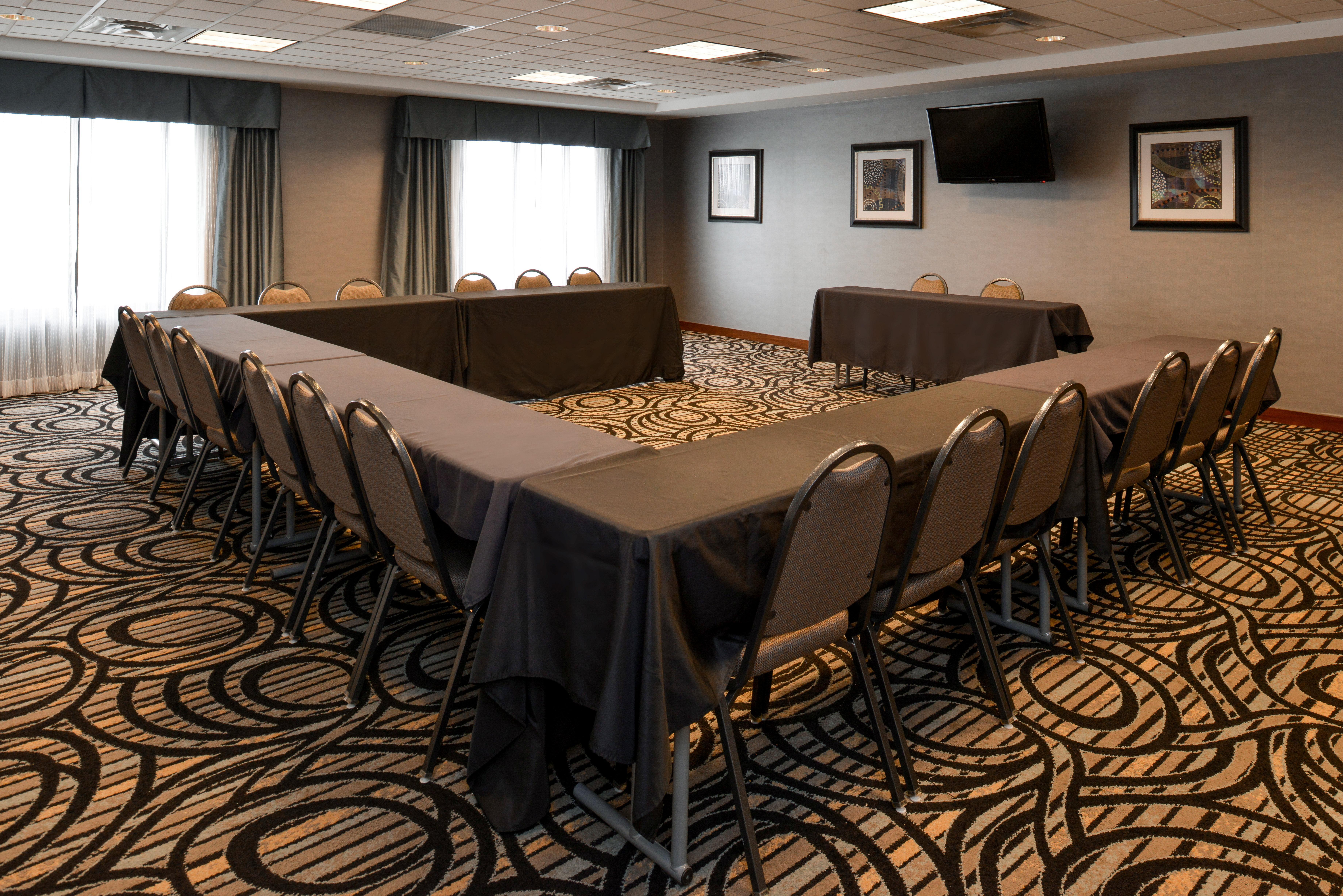 Holiday Inn Express & Suites Greenfield By Ihg Eksteriør billede