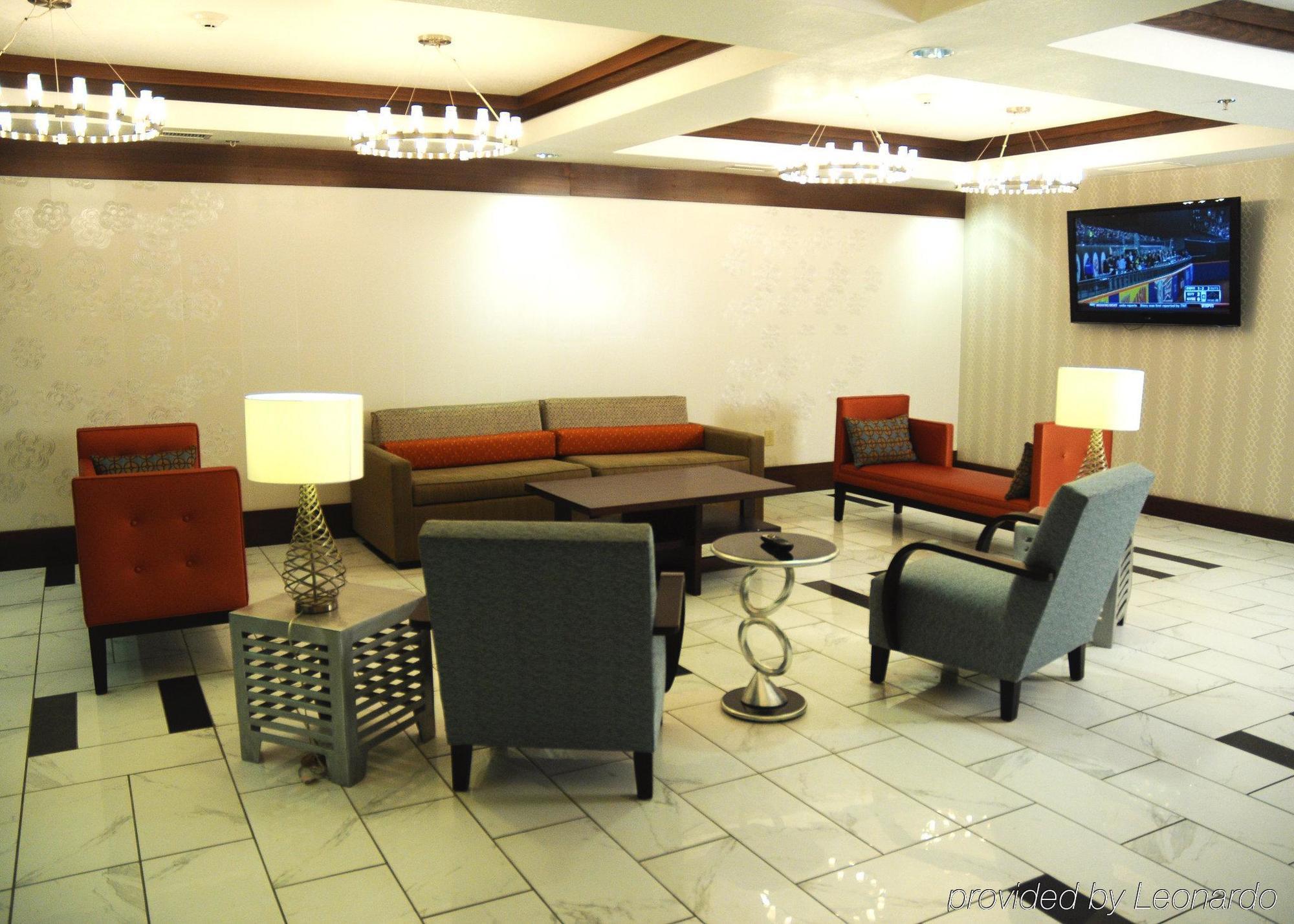 Holiday Inn Express & Suites Greenfield By Ihg Eksteriør billede
